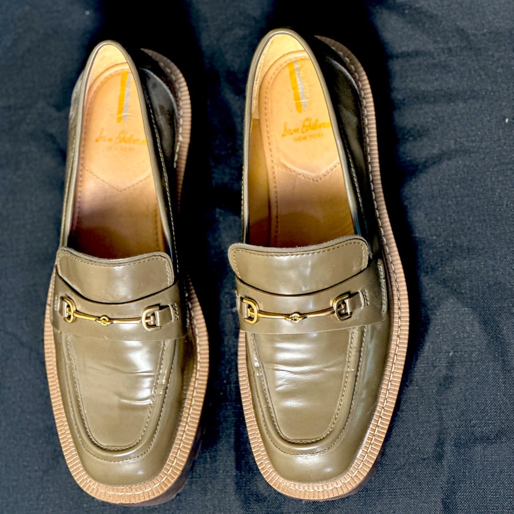 Sam Edelman loafers in olive green. REALLY cute.